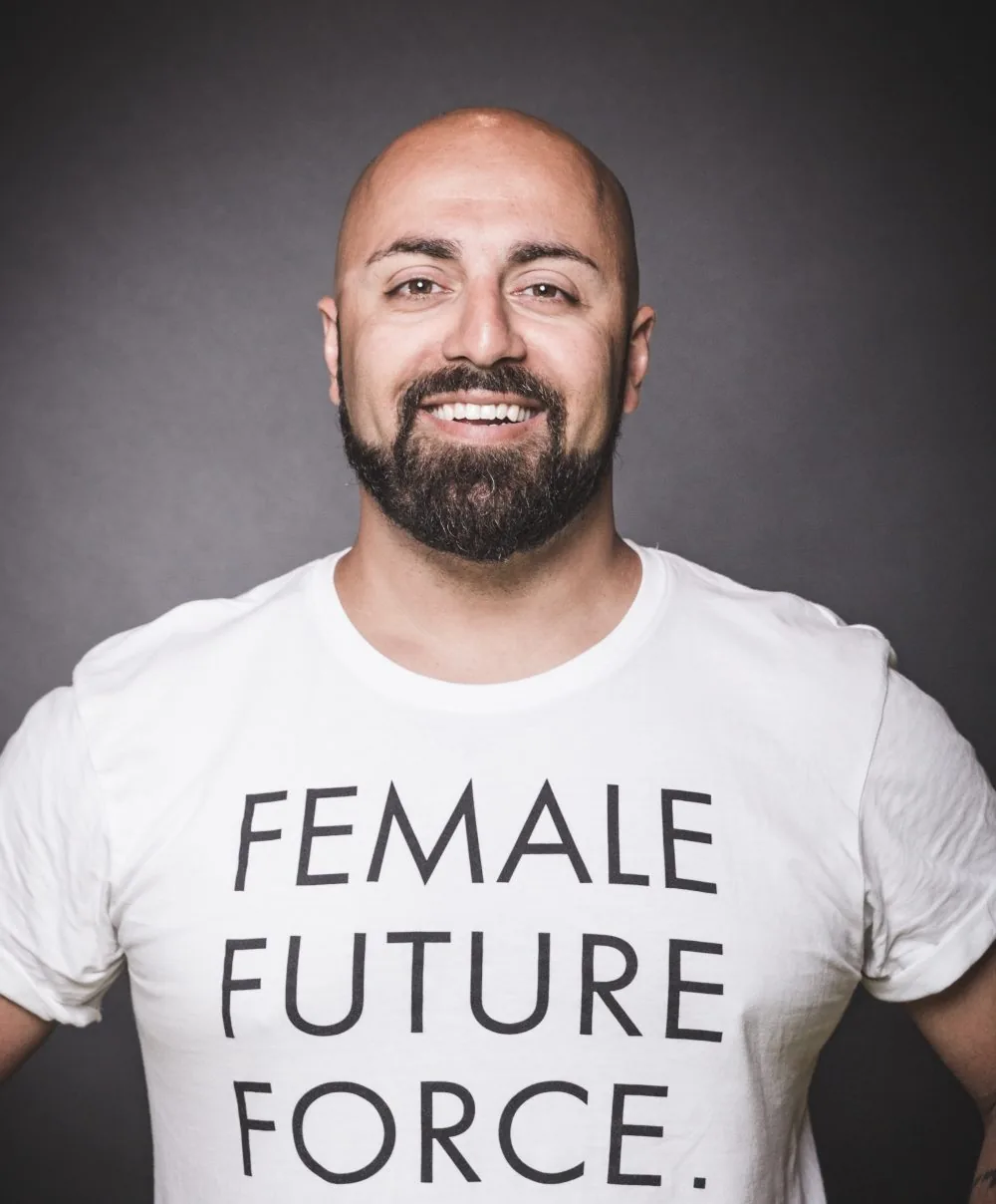 Ali Mahlodji, Porträt (Foto: Christoph Steinbauer)