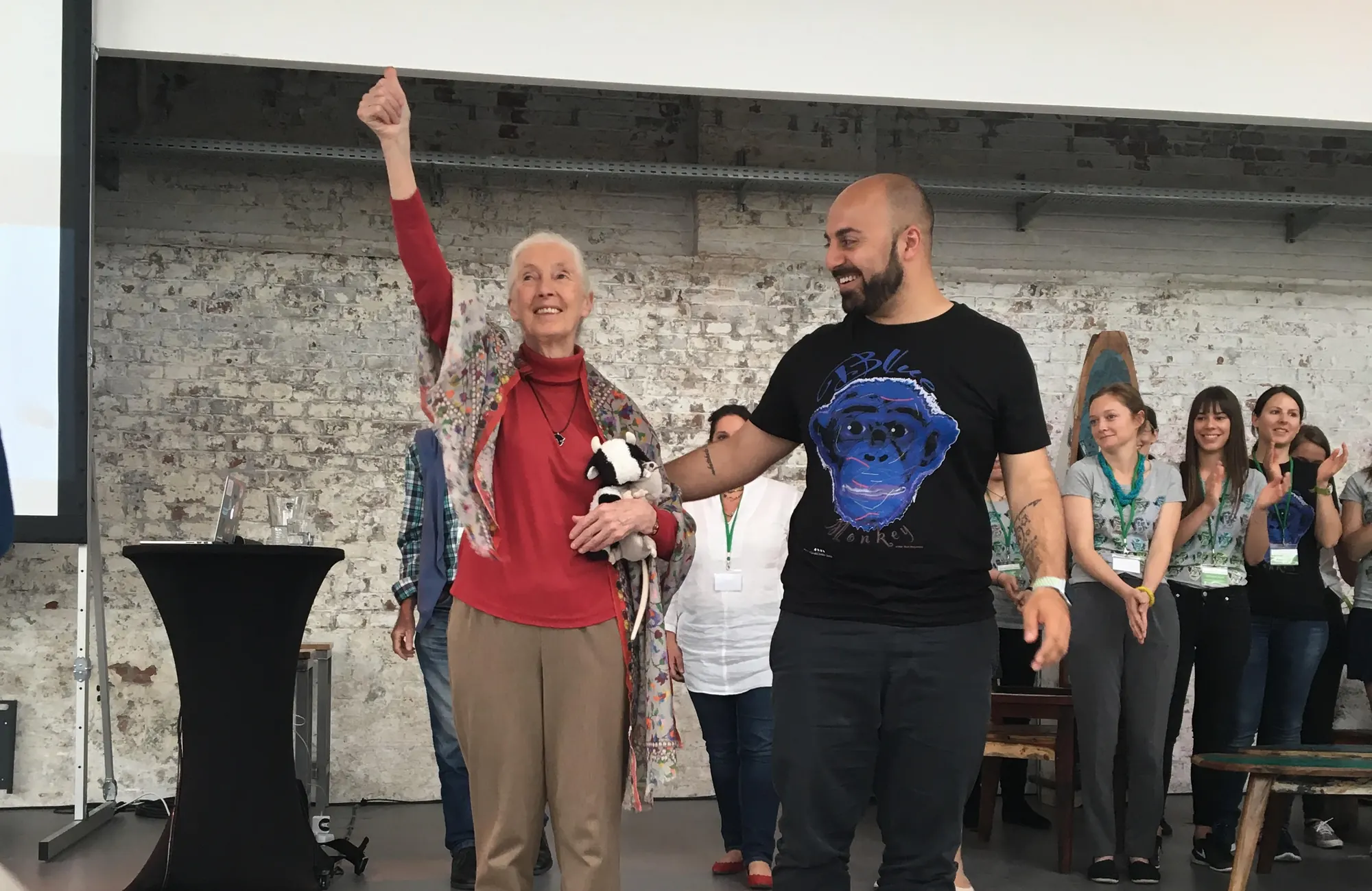 Jane Goodall und Ali Mahlodji auf der Bühne